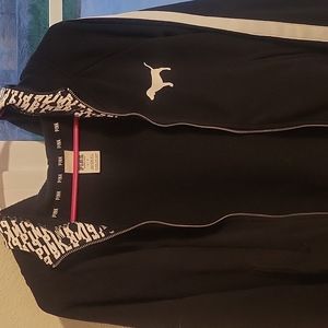 Victoria secret pink sweatshirt